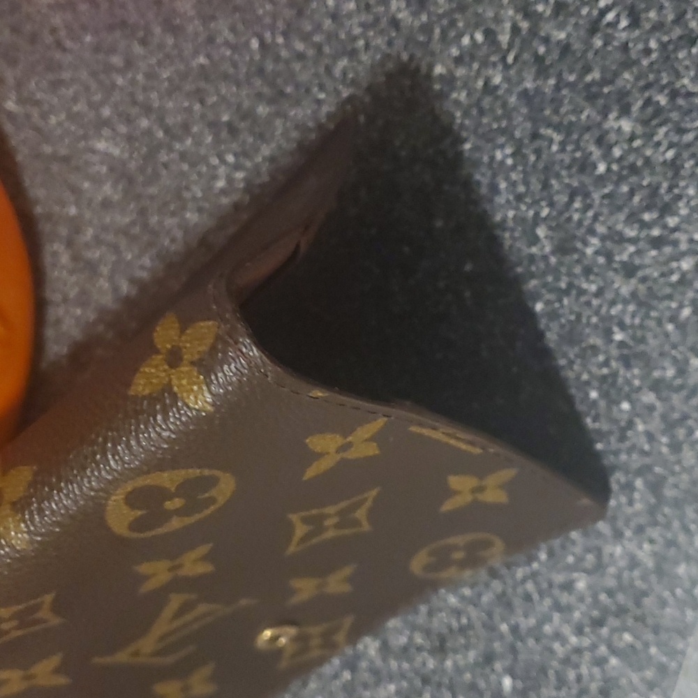 Louis Vuitton Monogram Agenda - Picture 9 of 13